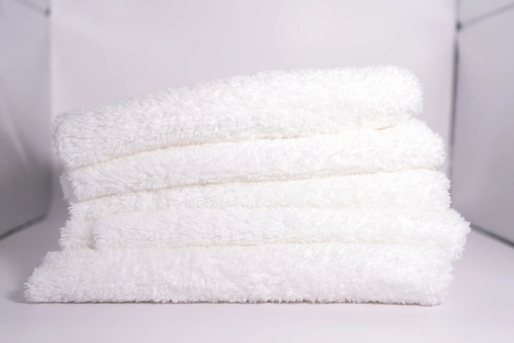 GREYSCALE 350 GSM PLUSH MICROFIBER TOWELS 5-Pack | Edgeless Detail Cloths