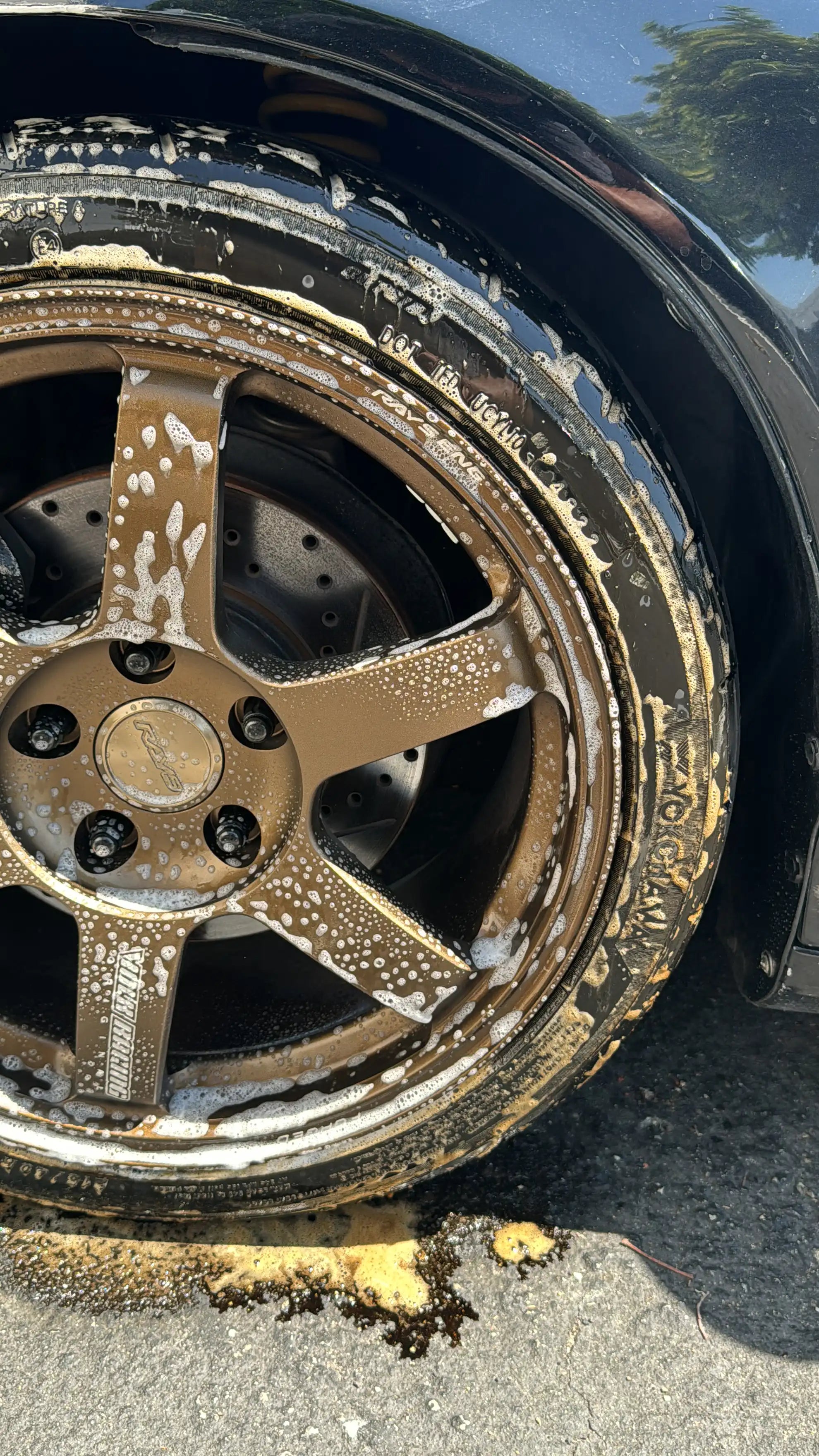 GREYSCALE 01 WHEEL & TIRE CLEANER | Non-Acidic Foaming Wheel Cleaner