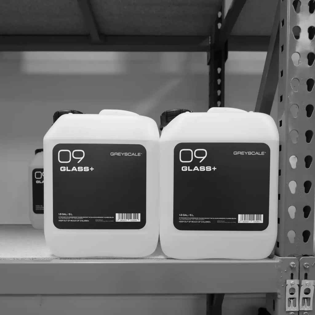 GREYSCALE 09 GLASS+ | Tint-Safe Glass Cleaner & Repellent